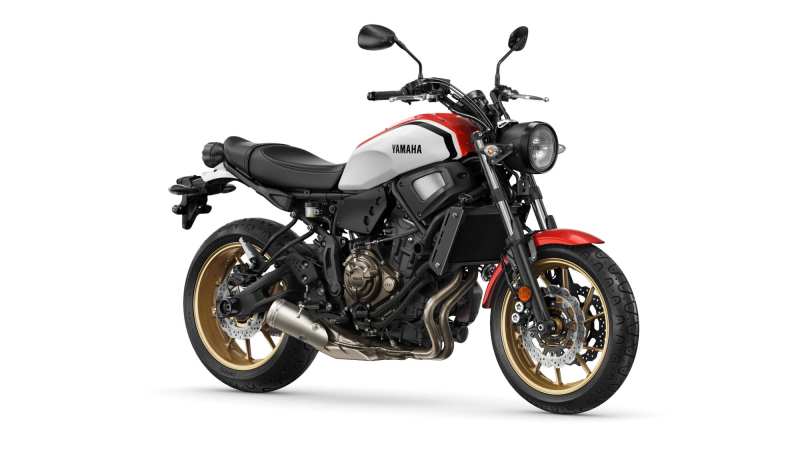 XSR700 - Dynamic White - 8.174,00 Euro XSR700 - Dynamic White - 8.174,00 Euro