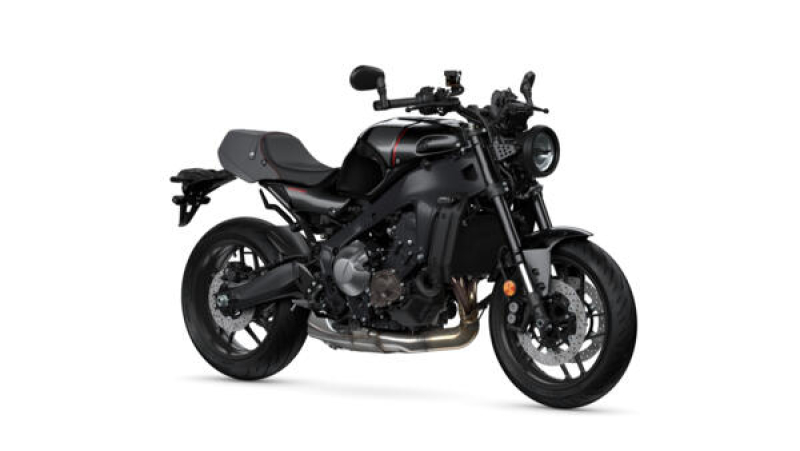 XSR900 - 11.349,00 Euro   -   Midnight Black, Legend Blue