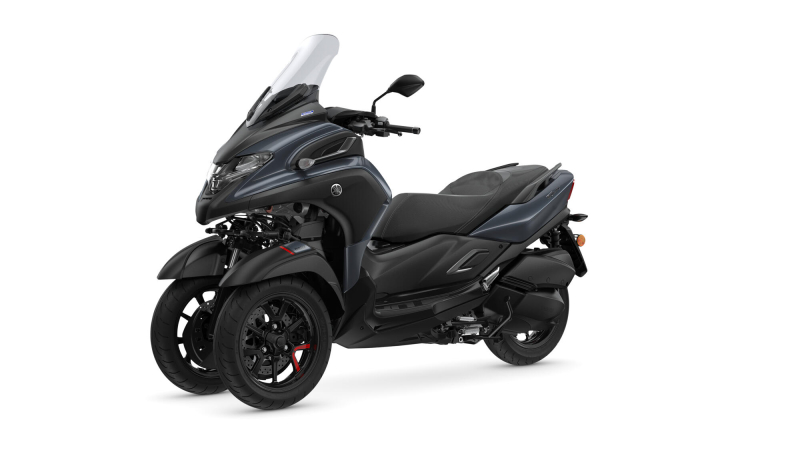 Tricity 300  -MY 2024  - 9399 EUR